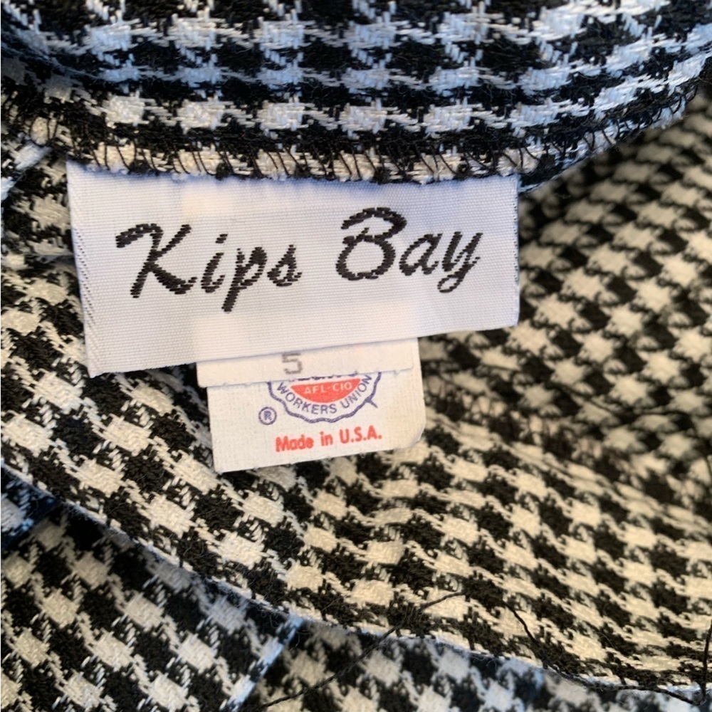 🌟 Vintage Elegance: Kips Bay A-Line Pleated Skirt in Black and White  🌟 - Picture 8 of 11